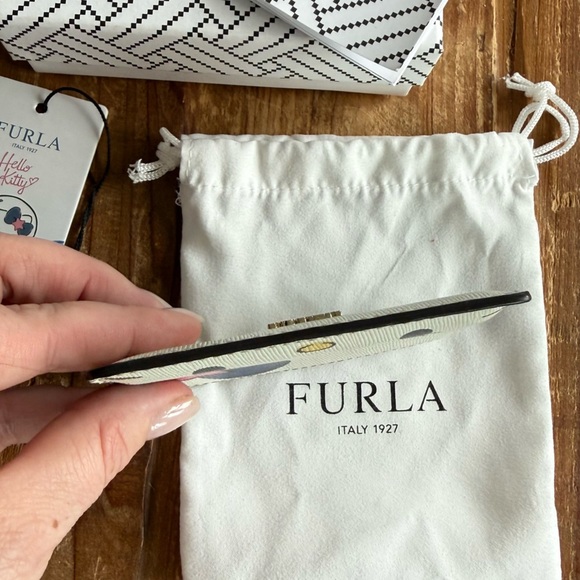 Furla x Hello Kitty card case wallet - Picture 7 of 10